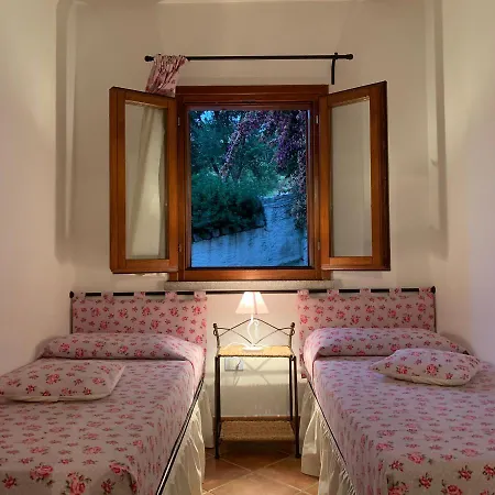Residenza Il Melograno Tatil Evi *