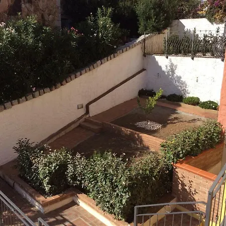 Semesterbostad Residenza Il Melograno